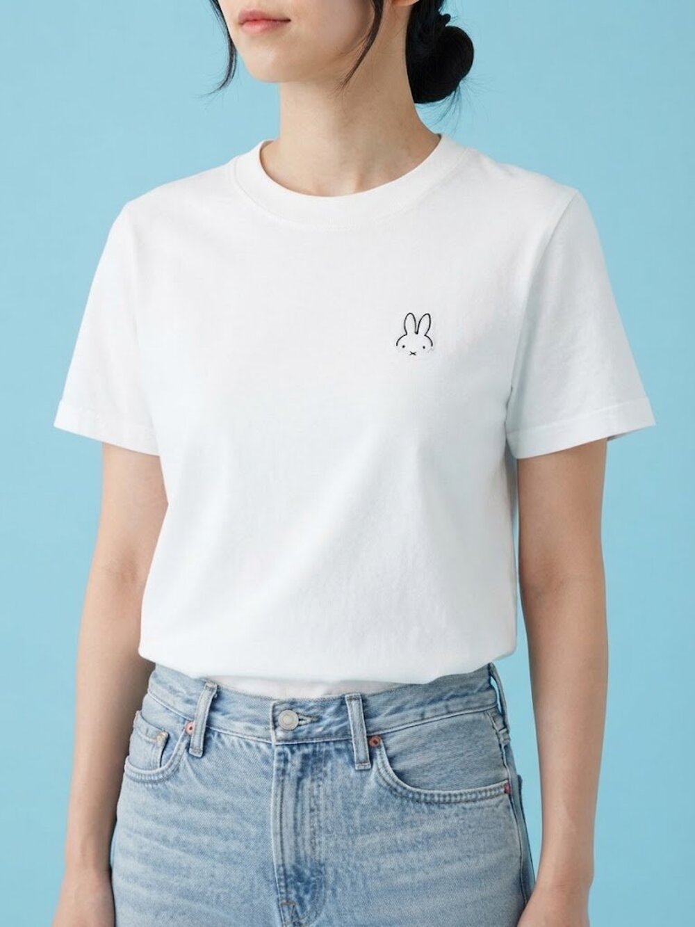 Uniqlo White Miffy Graphic Short Sleeve T-Shirt